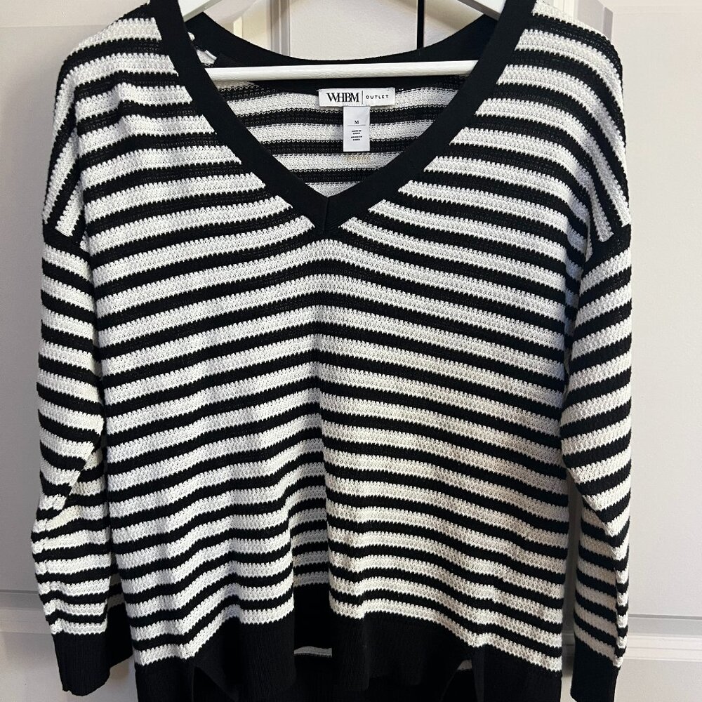 White House Black Market V Neck Sweater